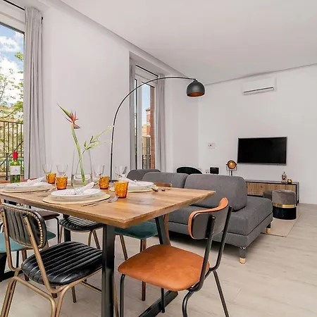 Apartment With Balconies In La Latina By Batuecas Madrid Buitenkant foto